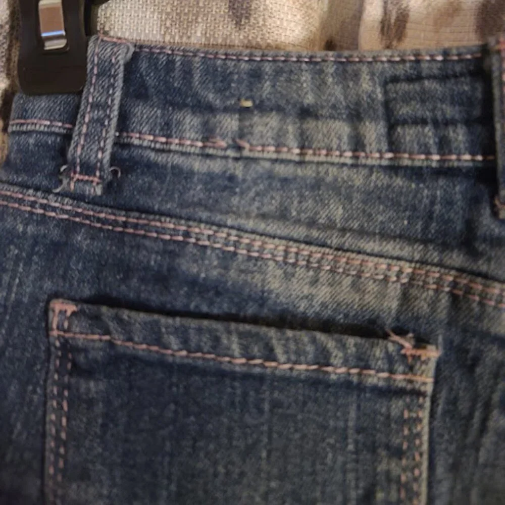 Free Planet Girls Shorts - Picture 5 of 5